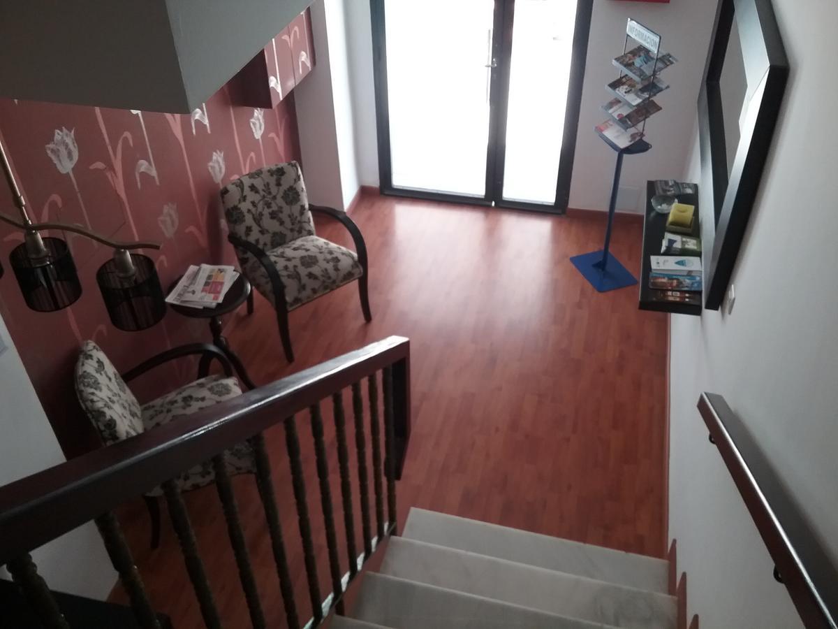 מוטריל Hostal Cabrera מראה חיצוני תמונה