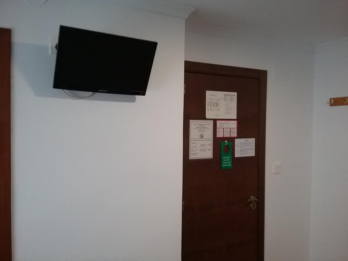 מוטריל Hostal Cabrera מראה חיצוני תמונה